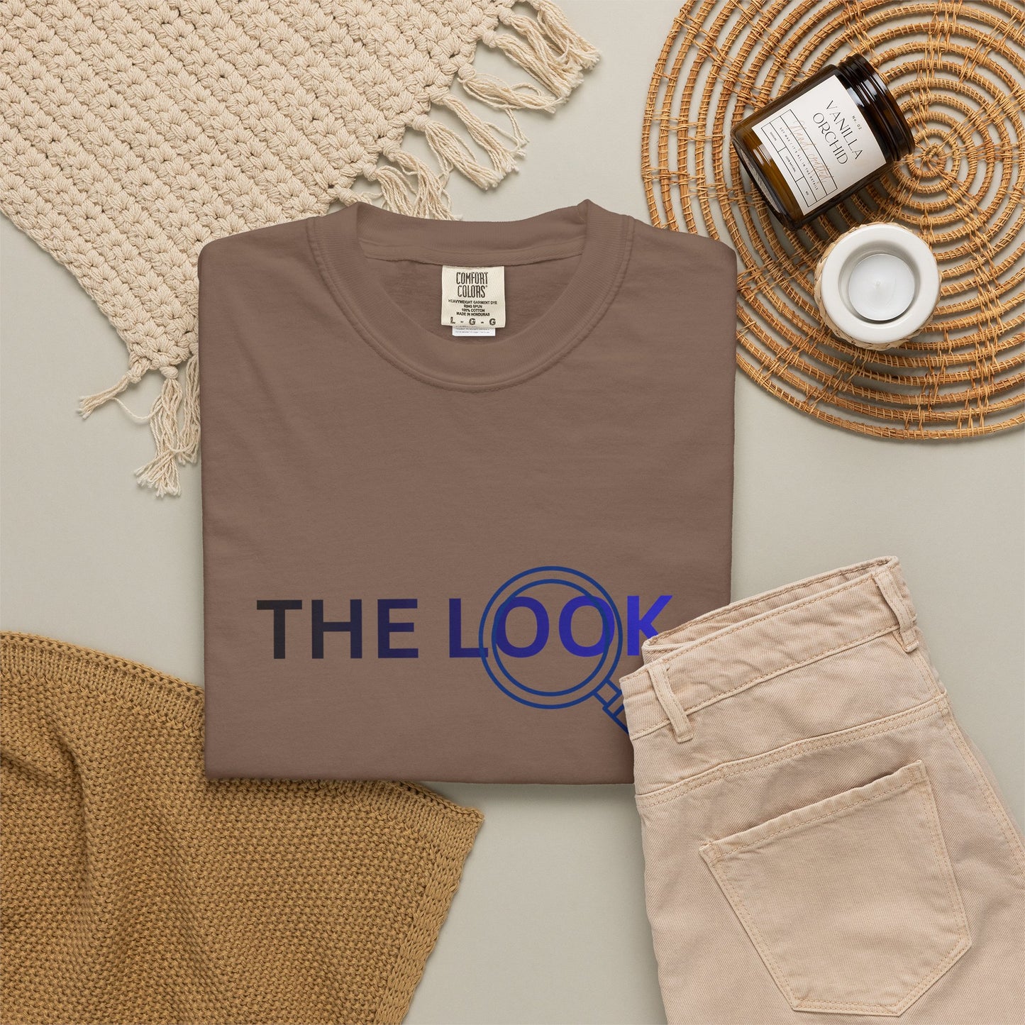 The Look Minimal Magnifying Glass Graphic Tee