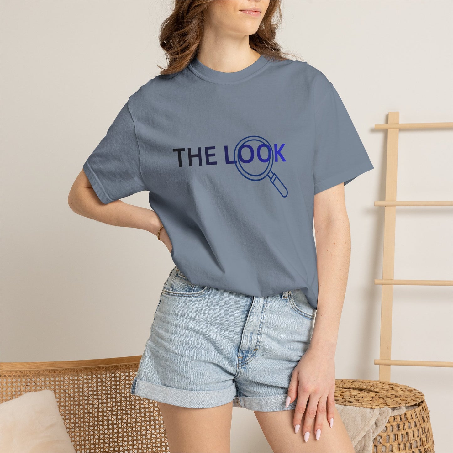 The Look Minimal Magnifying Glass Graphic Tee