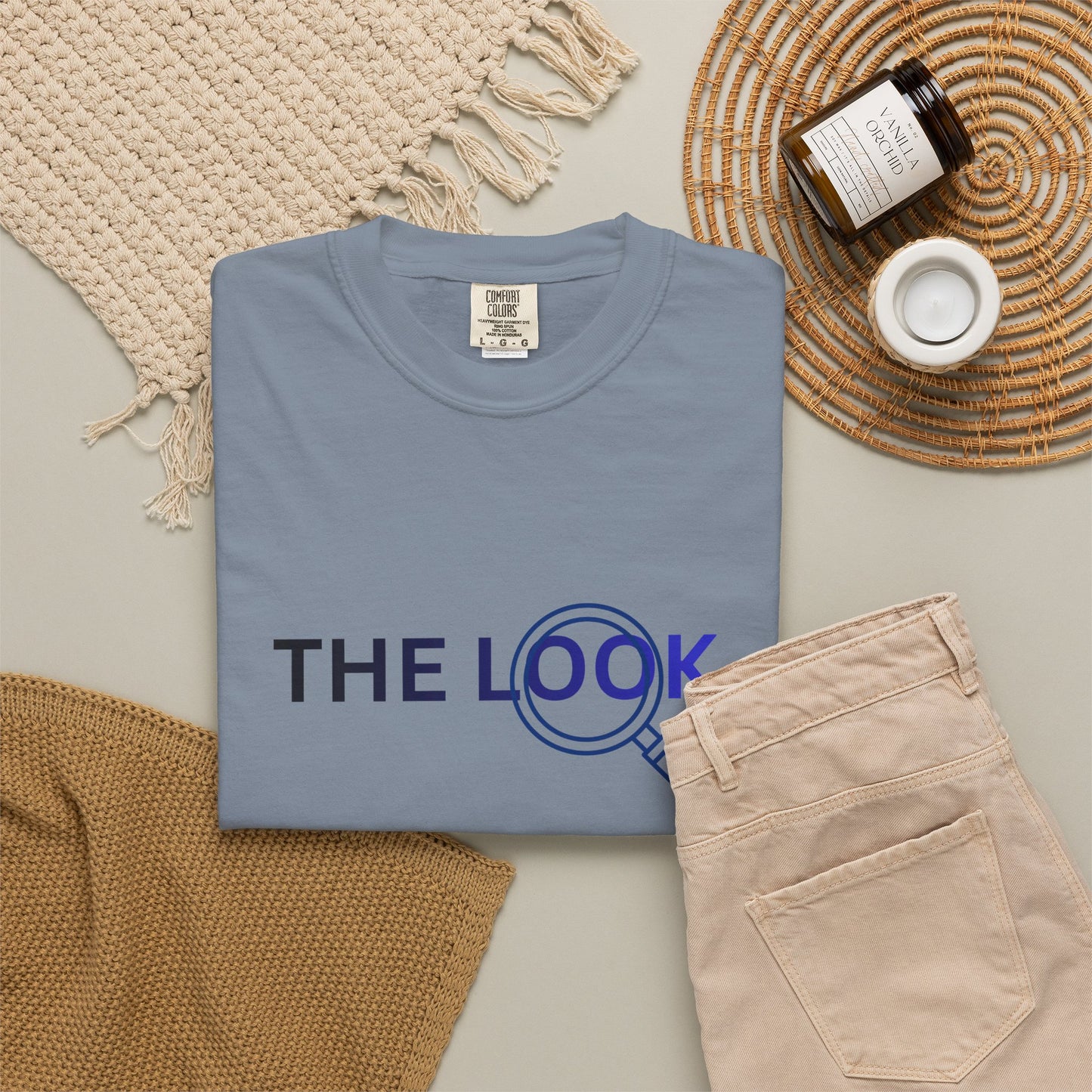 The Look Minimal Magnifying Glass Graphic Tee