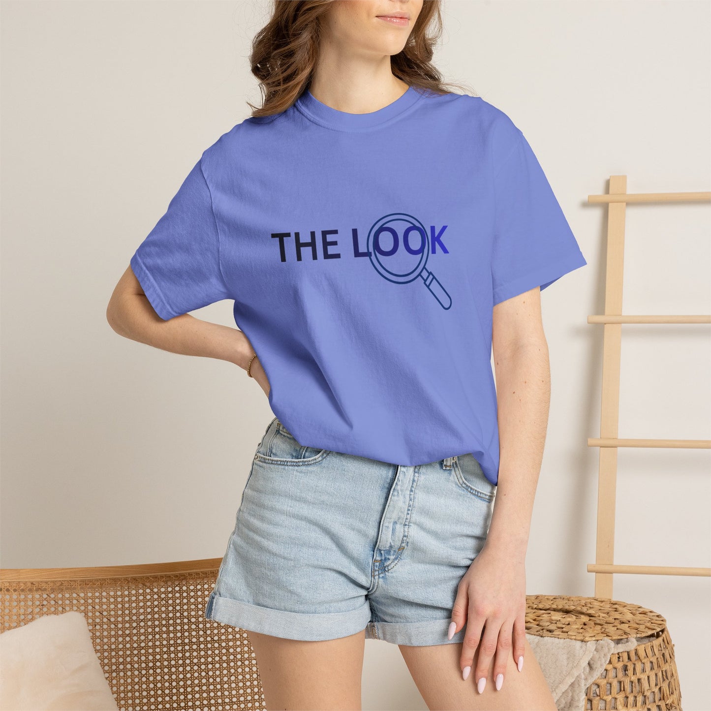 The Look Minimal Magnifying Glass Graphic Tee