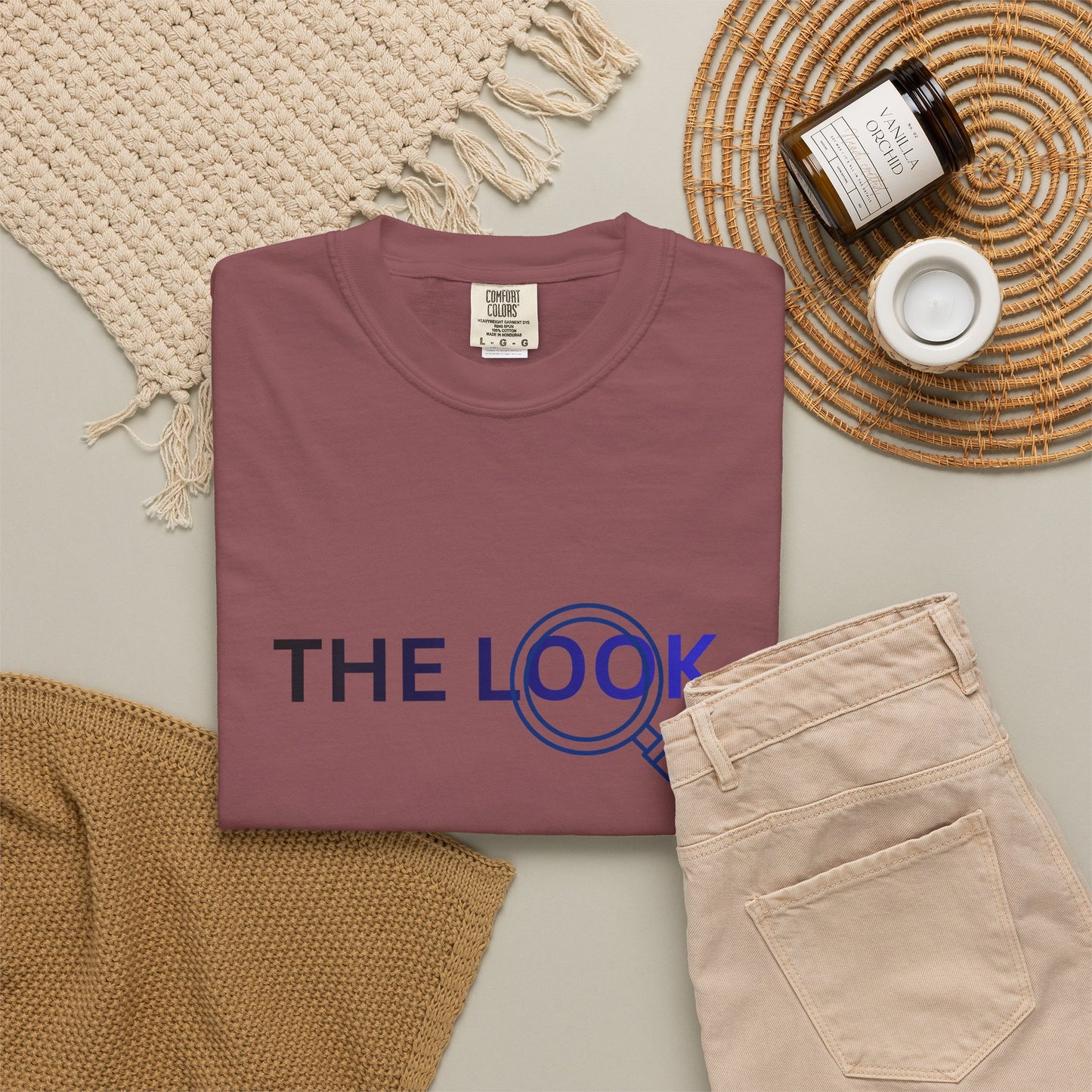 The Look Minimal Magnifying Glass Graphic Tee