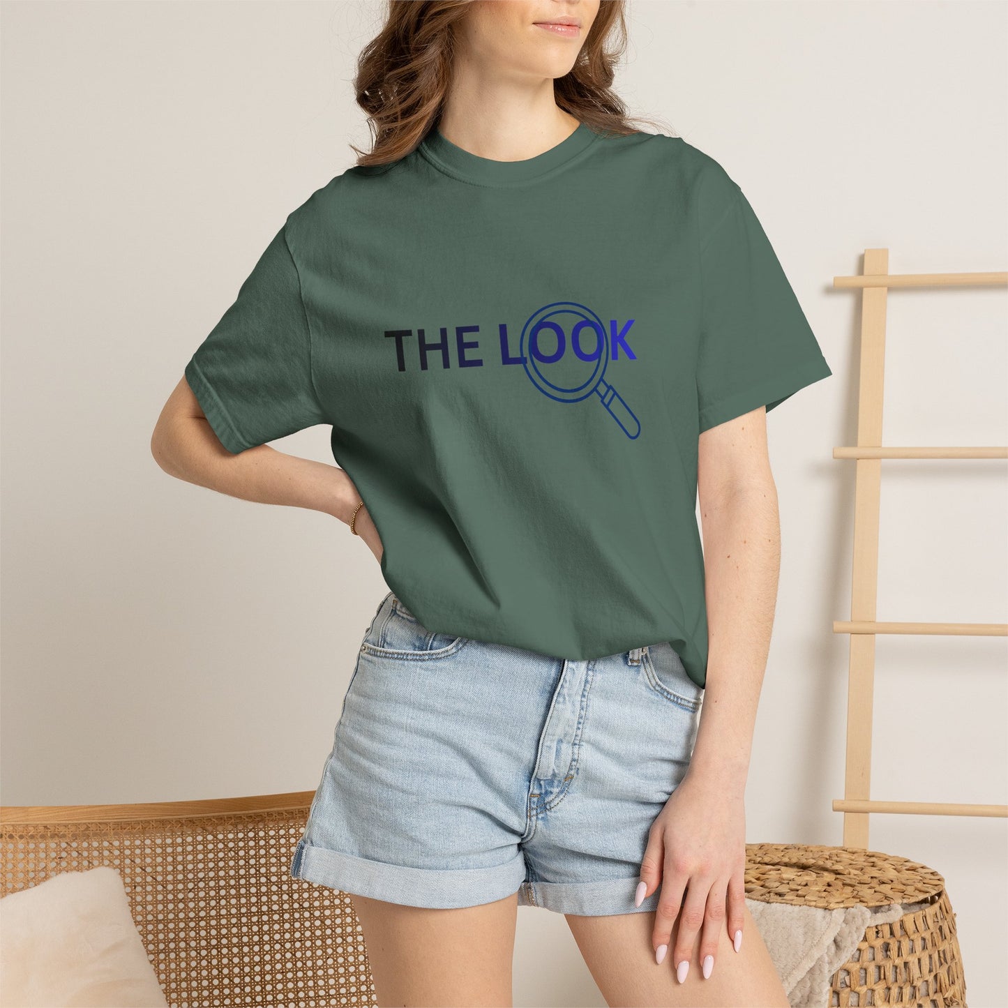 The Look Minimal Magnifying Glass Graphic Tee
